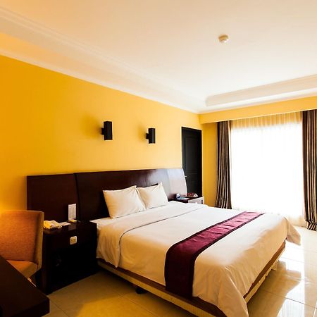 Aston Niu Manokwari Hotel & Conference Center Luaran gambar