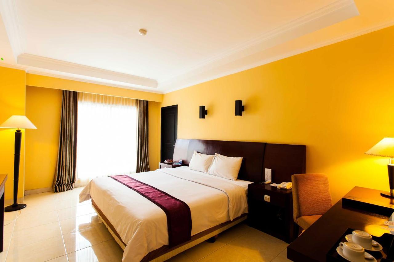 Aston Niu Manokwari Hotel & Conference Center Luaran gambar
