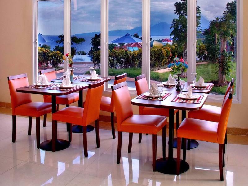 Aston Niu Manokwari Hotel & Conference Center Luaran gambar